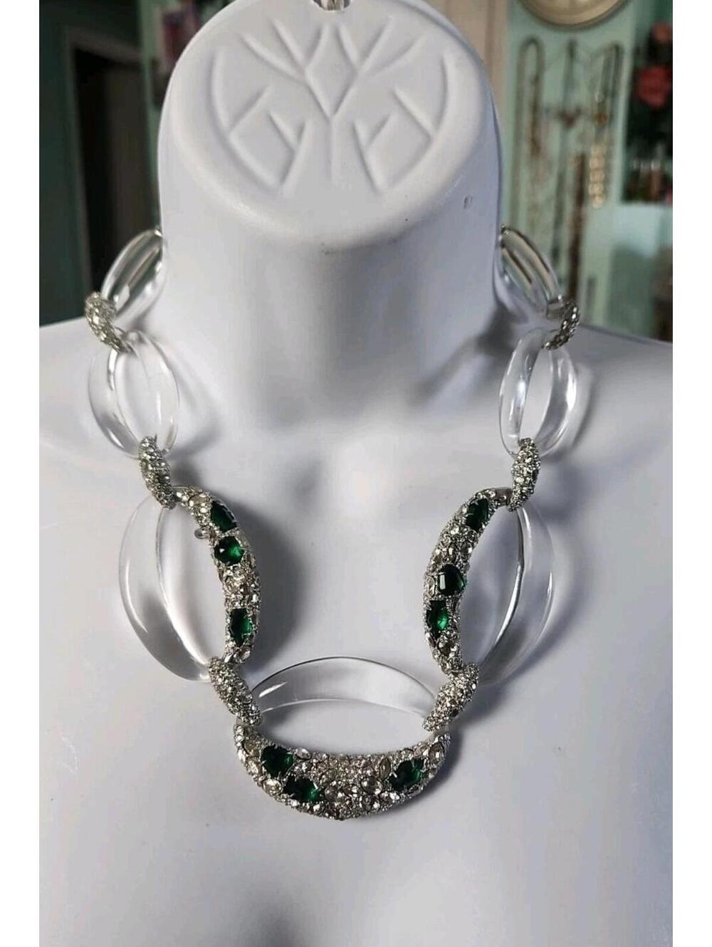 ALEXIS BITTAR Emerald And Diamond Like Jewels Silvertone Lucite Necklace Euc